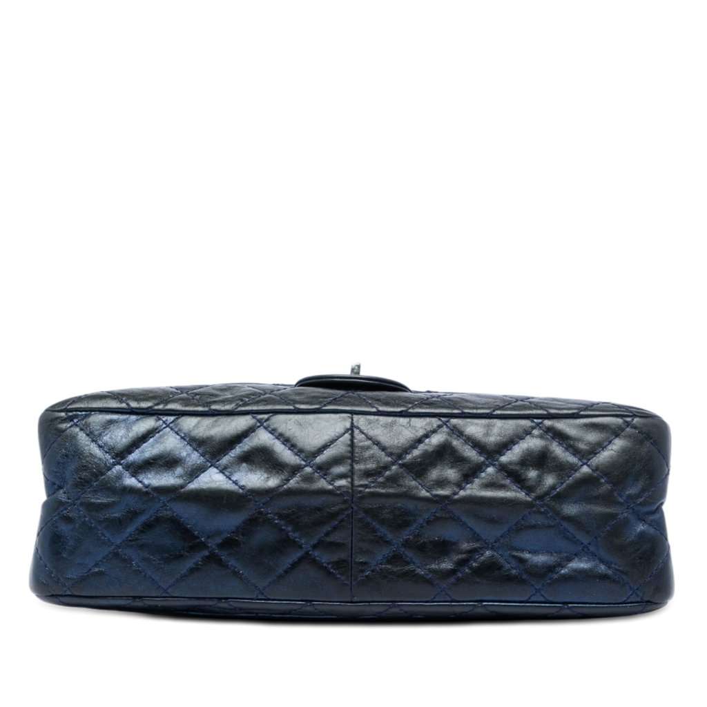 Chanel Quilted Aged Calfskin Reissue 2.55 Double Flap 226 Blue Leather Very good condition - Inside View