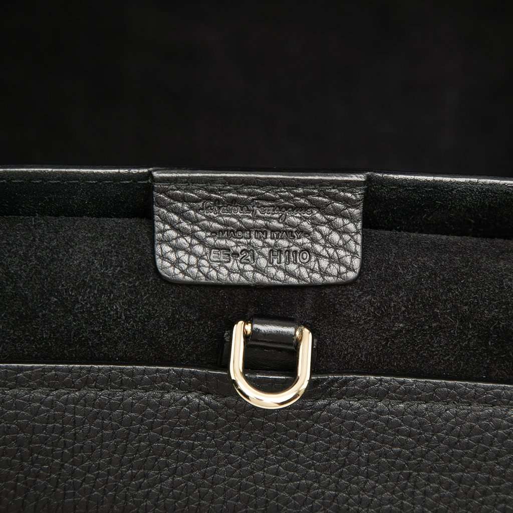 Ferragamo Grained Calfskin Meera Tote Black Leather Very good condition - Box View