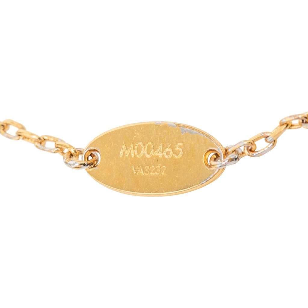 Louis Vuitton Gold Plated LV Fall In Love Pendant Necklace Gold Metal Very good - Box View
