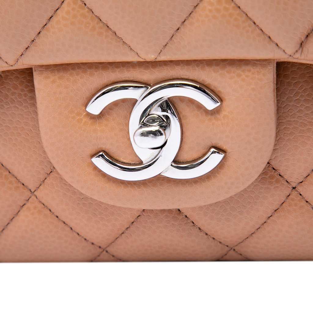 Chanel Maxi Classic Caviar Single Flap Brown Leather Very good condition - Box View