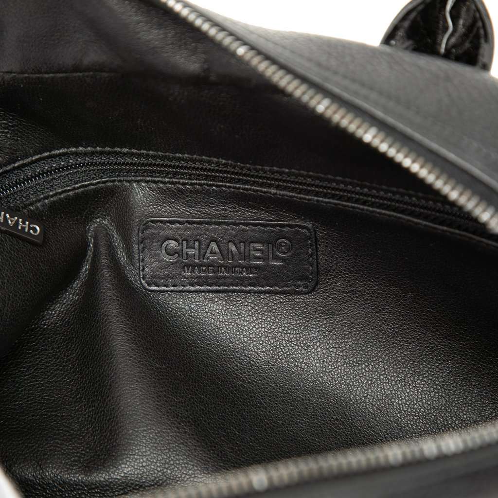 Chanel Quilted Caviar Bowler Handbag Black Leather Very good - Box View