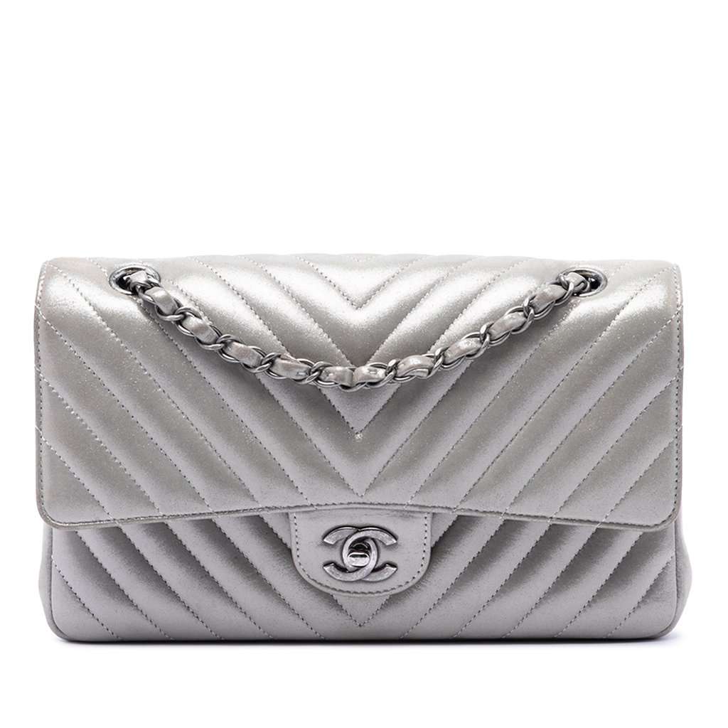 Chanel Medium Classic Chevron Iridescent Lambskin Double Flap Silver Leather Very good - Front View