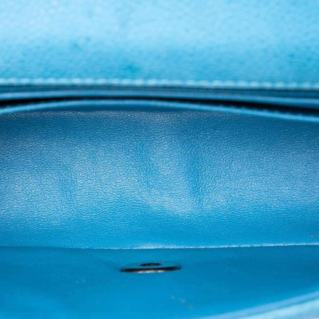 Chanel Mini Rectangular Classic Iridescent Caviar Single Flap Blue Leather Very good condition - Model View