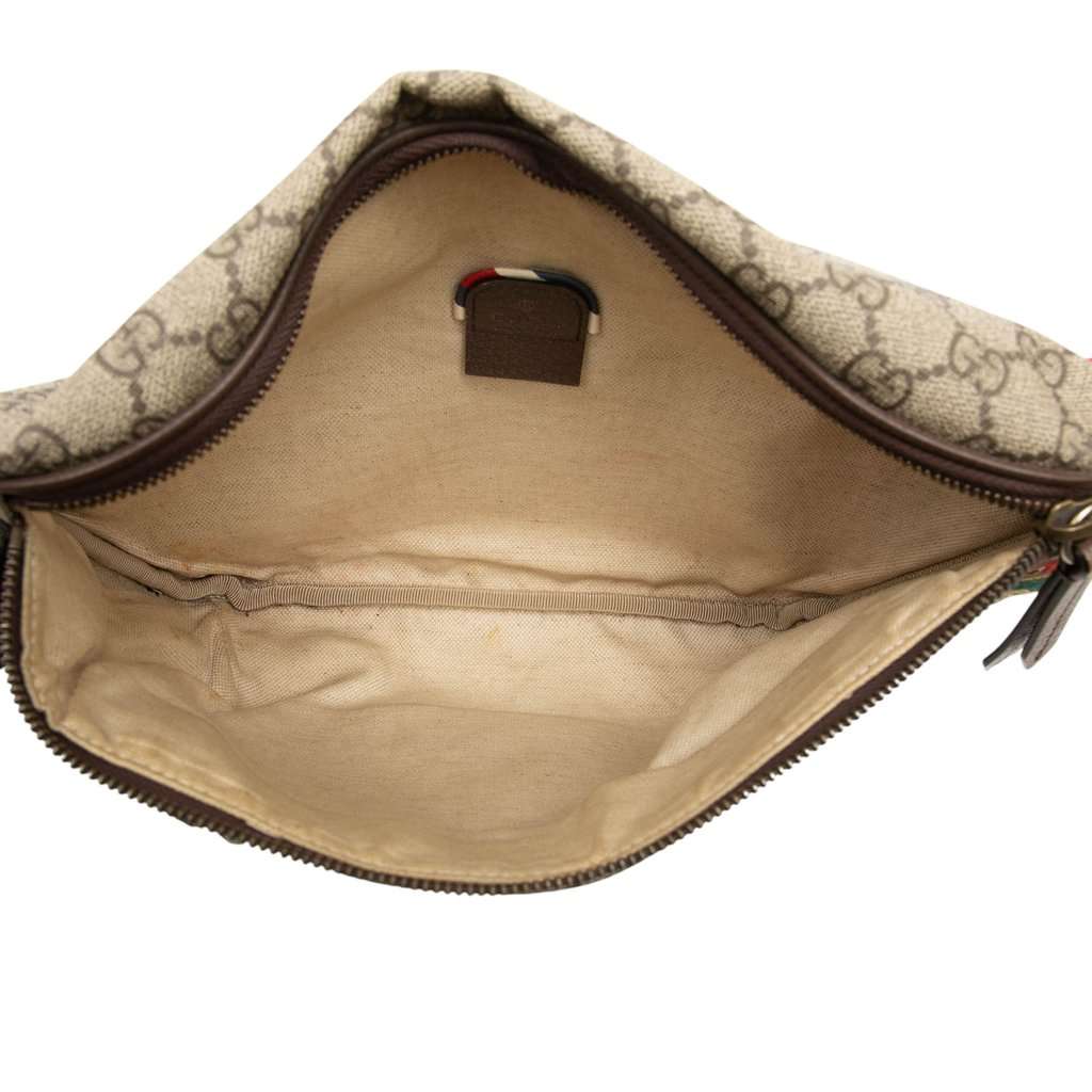 Gucci GG Supreme Courrier Belt Bag Beige Very good condition - Model View