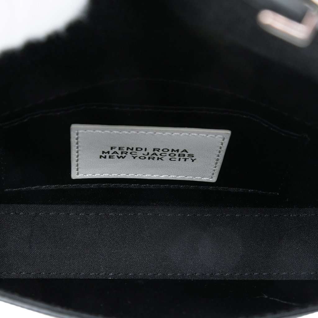 Fendi Marc Jacobs Calfskin Baguette Phone Pouch Satchel Black Leather Very good condition - Model View