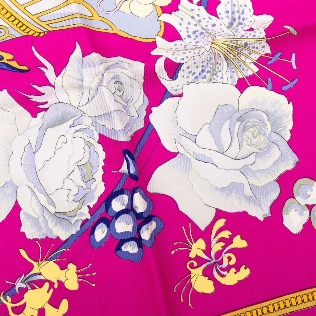 Hermès Fleurs et Raisins Silk Scarf  90 Pink Very good - Box View