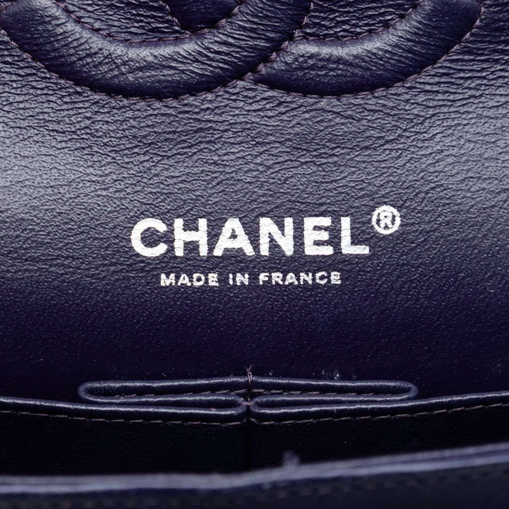 Chanel Medium Classic Lambskin Double Flap Purple Leather Very good condition - Box View