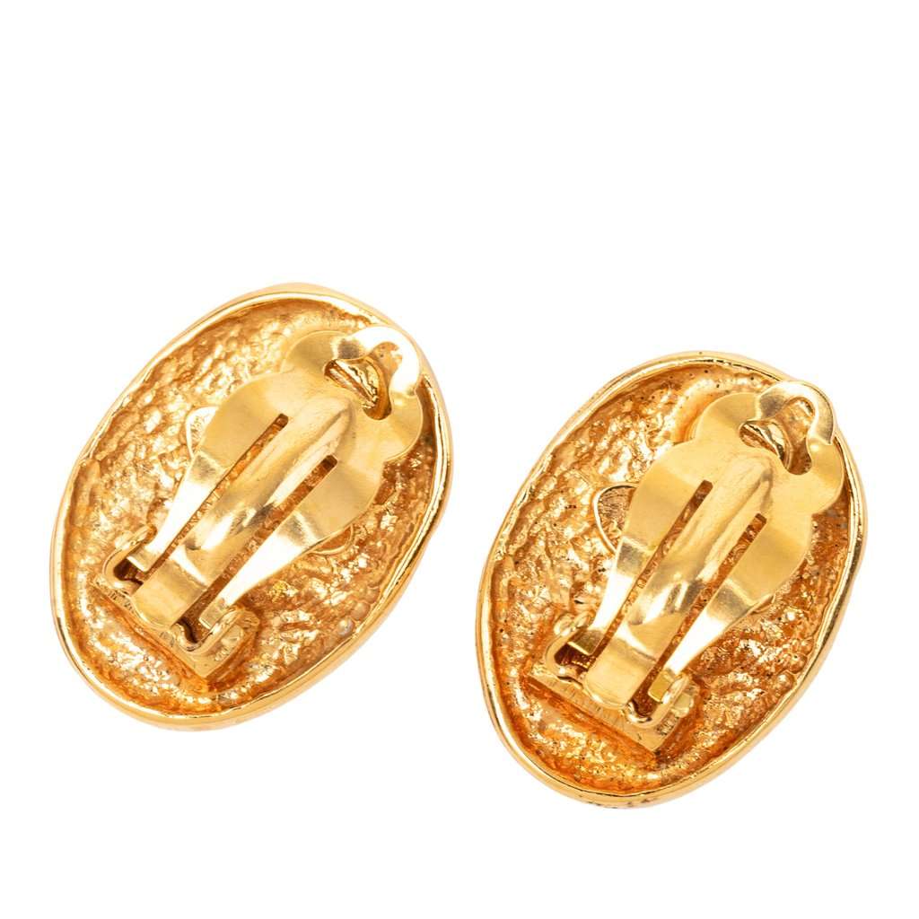 Chanel CC Gold Plated Crown Oval Clip On Earrings Gold Metal Very good condition - Back View