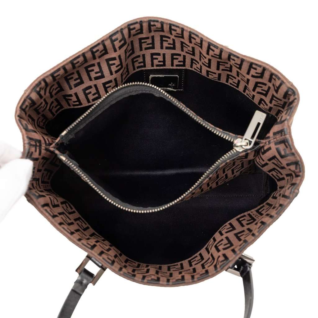 Fendi Zucchino Canvas Tote Brown Very good - Model View