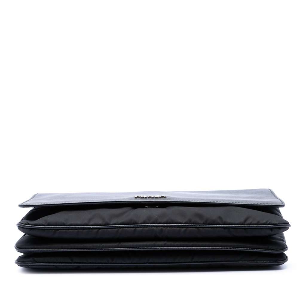 Prada Saffiano Lux and Tessuto Chain Crossbody Black Leather Very good condition - Inside View