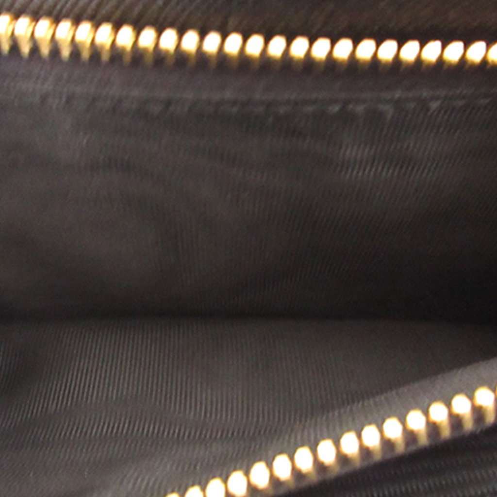Prada : Saffiano Bifold Long Wallet Black Leather Very good - Model View