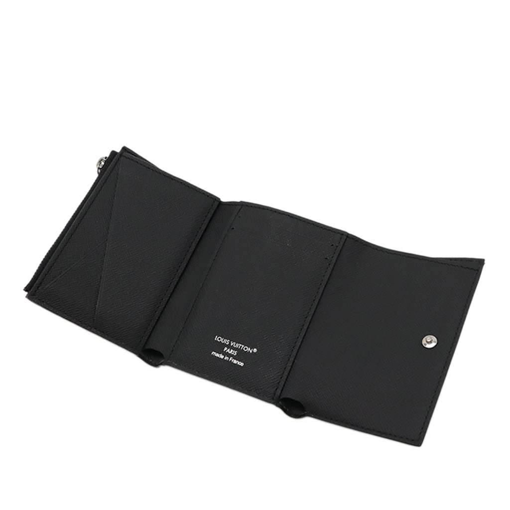 Louis Vuitton Monogram Eclipse Victor Wallet Black Very good - Inside View