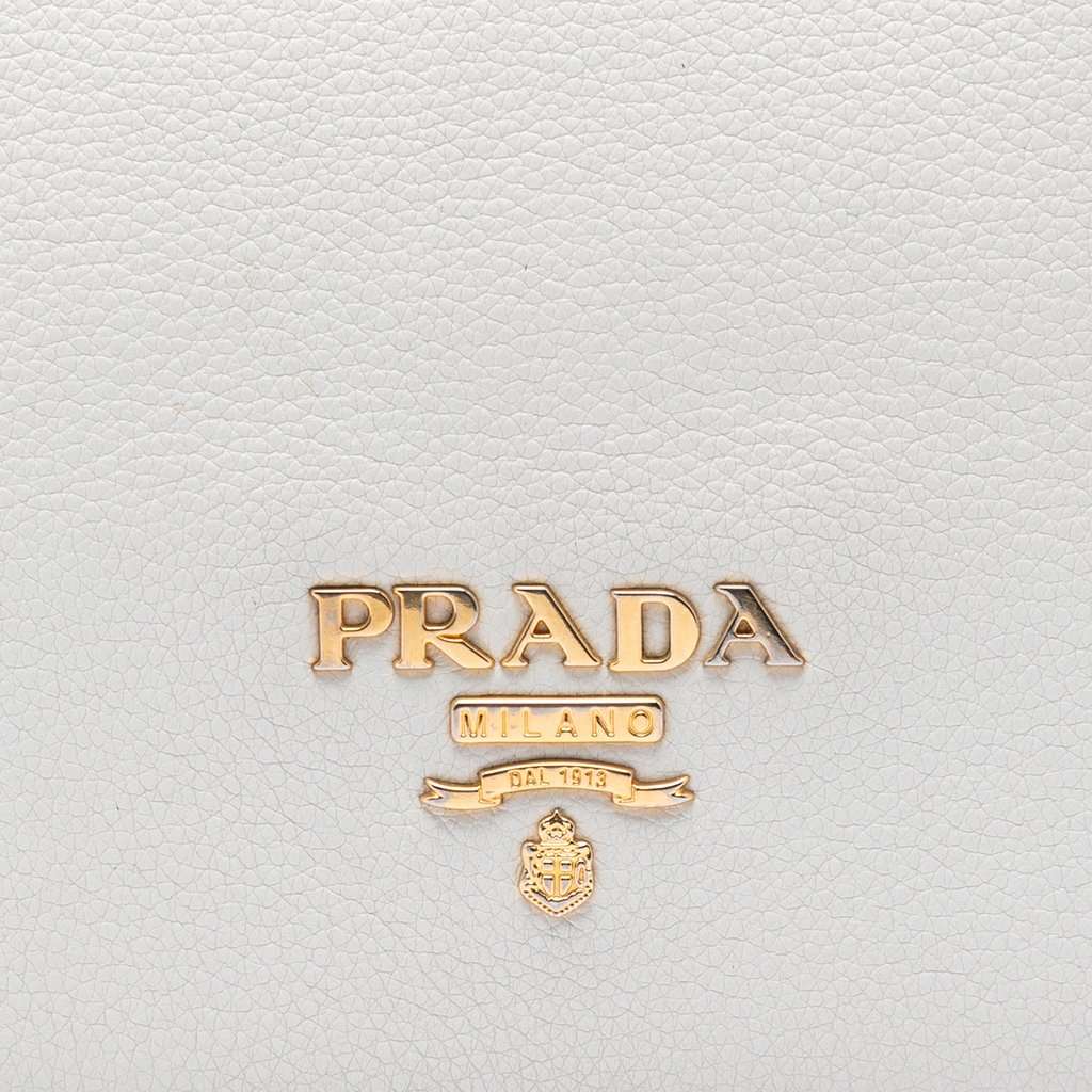 Prada Vitello Daino Crossbody White Leather Very good condition - Box View
