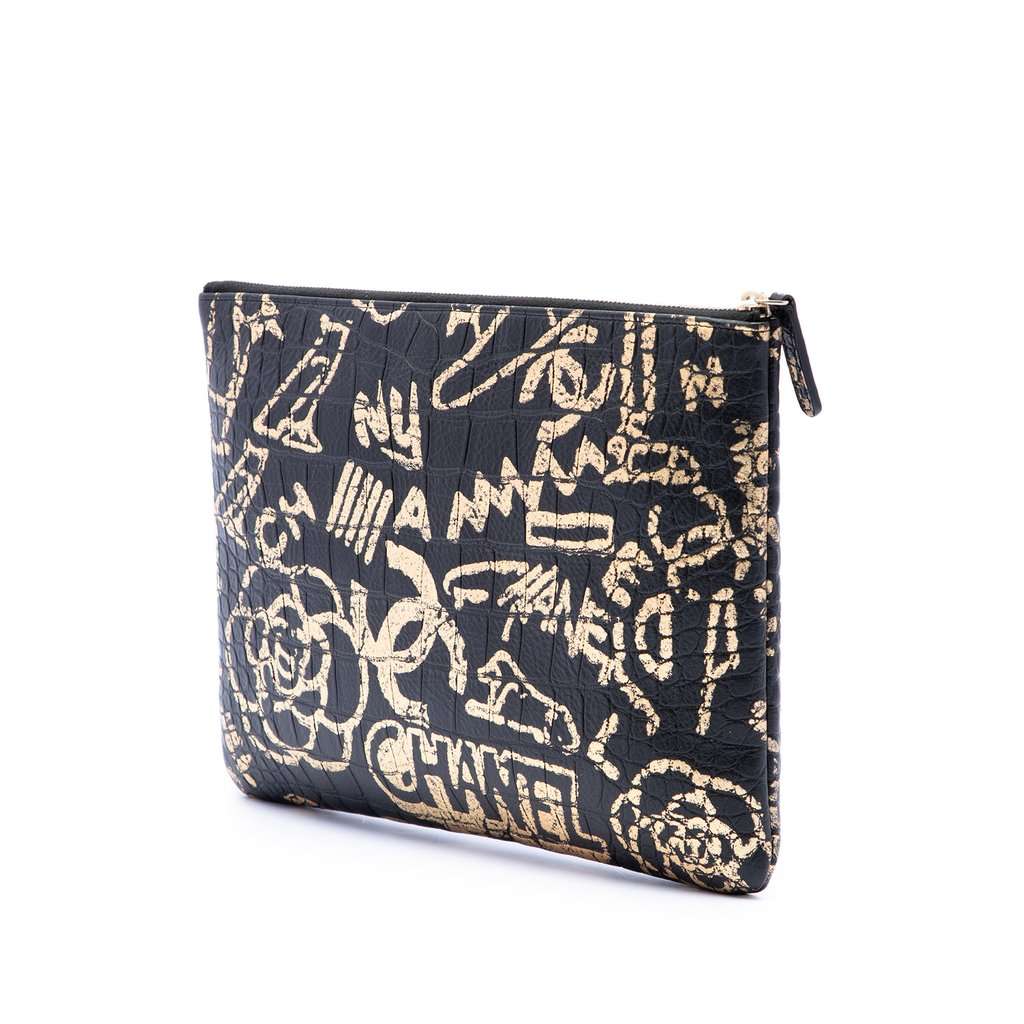 Chanel Crocodile Embossed Calfskin Cocodile Graffiti 2.55 Reissue Clutch Black Leather Very good condition - Back View