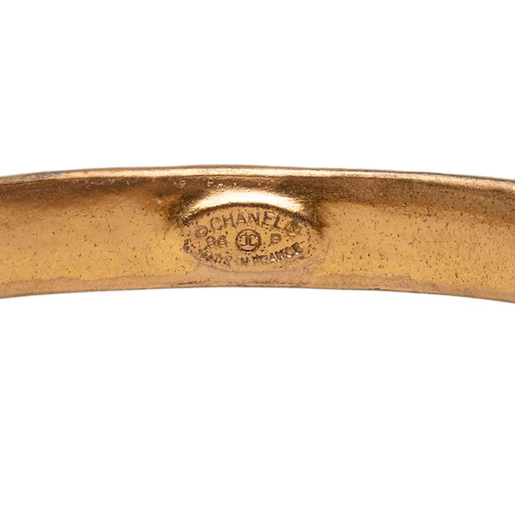 Chanel Gold Plated CC Charm Bangle Gold Metal Very good - Model View