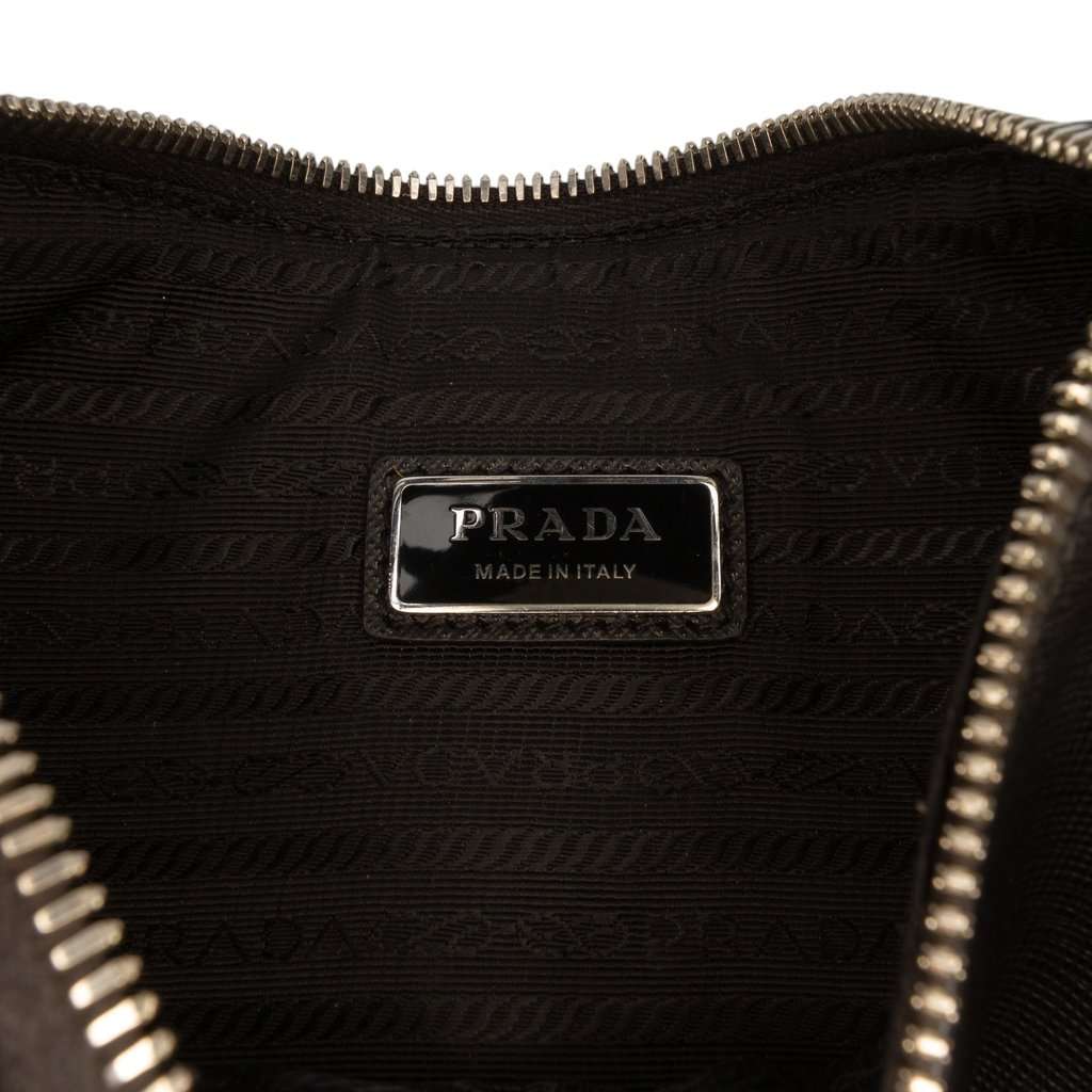Prada Saffiano Crossbody Black Leather Very good condition - Box View