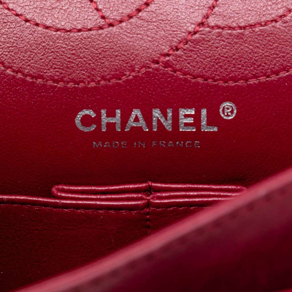 Chanel Quilted Crinkled Patent Reissue 2.55 Double Flap 225 Red Leather Very good condition - Box View