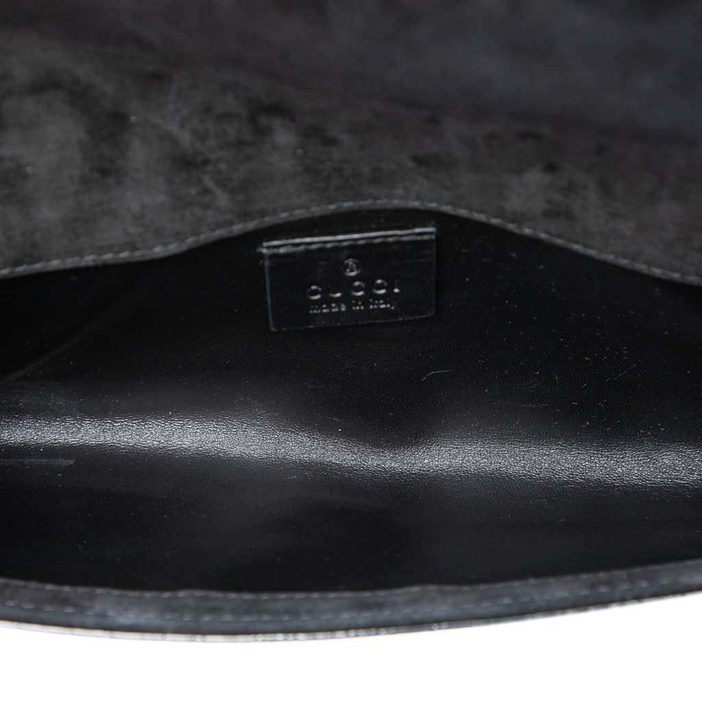 Gucci Microguccissima Patent Broadway Clutch Black Leather Very good condition - Model View