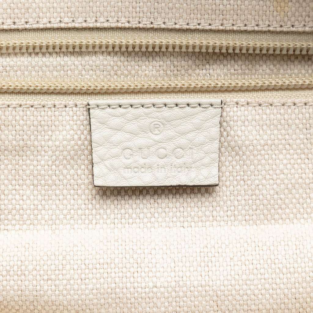 Gucci Leather Web Messenger Bag White Leather Very good condition - Box View