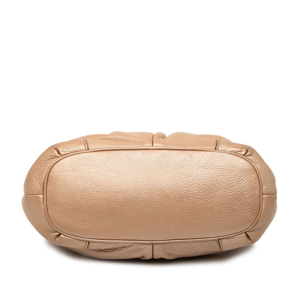 Gucci Calfskin Sukey Satchel Gold Leather Very good condition - Inside View