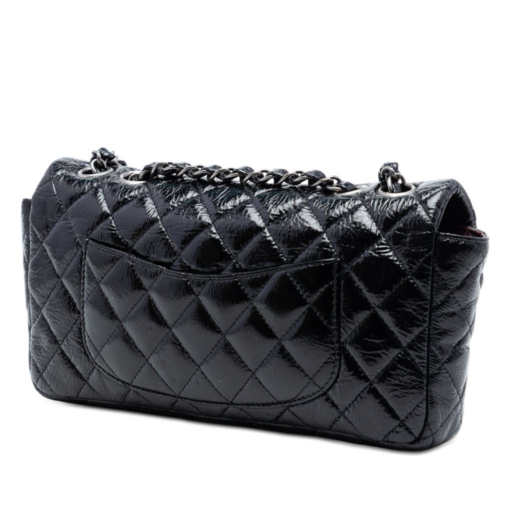 Chanel Quilted Crinkled Patent East West Single Flap Black Leather Good condition - Back View