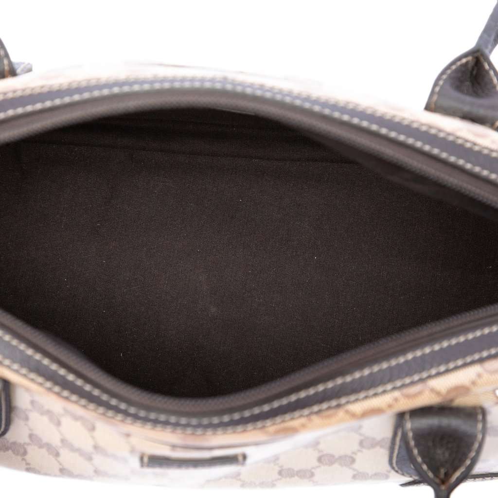 Gucci GG Crystal Princy Shoulder Bag Beige Very good - Model View
