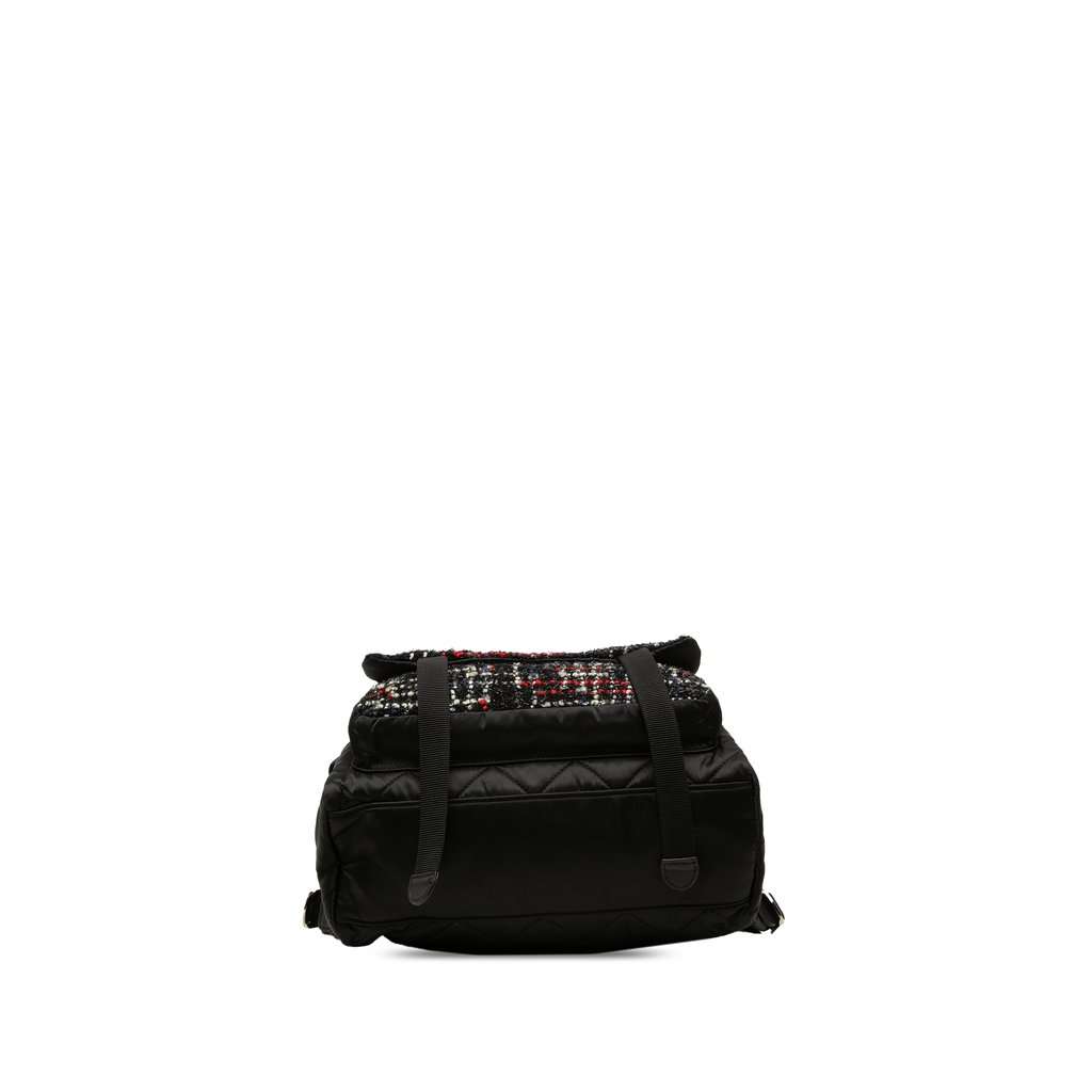 Chanel Quilted Nylon and Tweed Astronaut Essentials Backpack Black Very good condition - Inside View