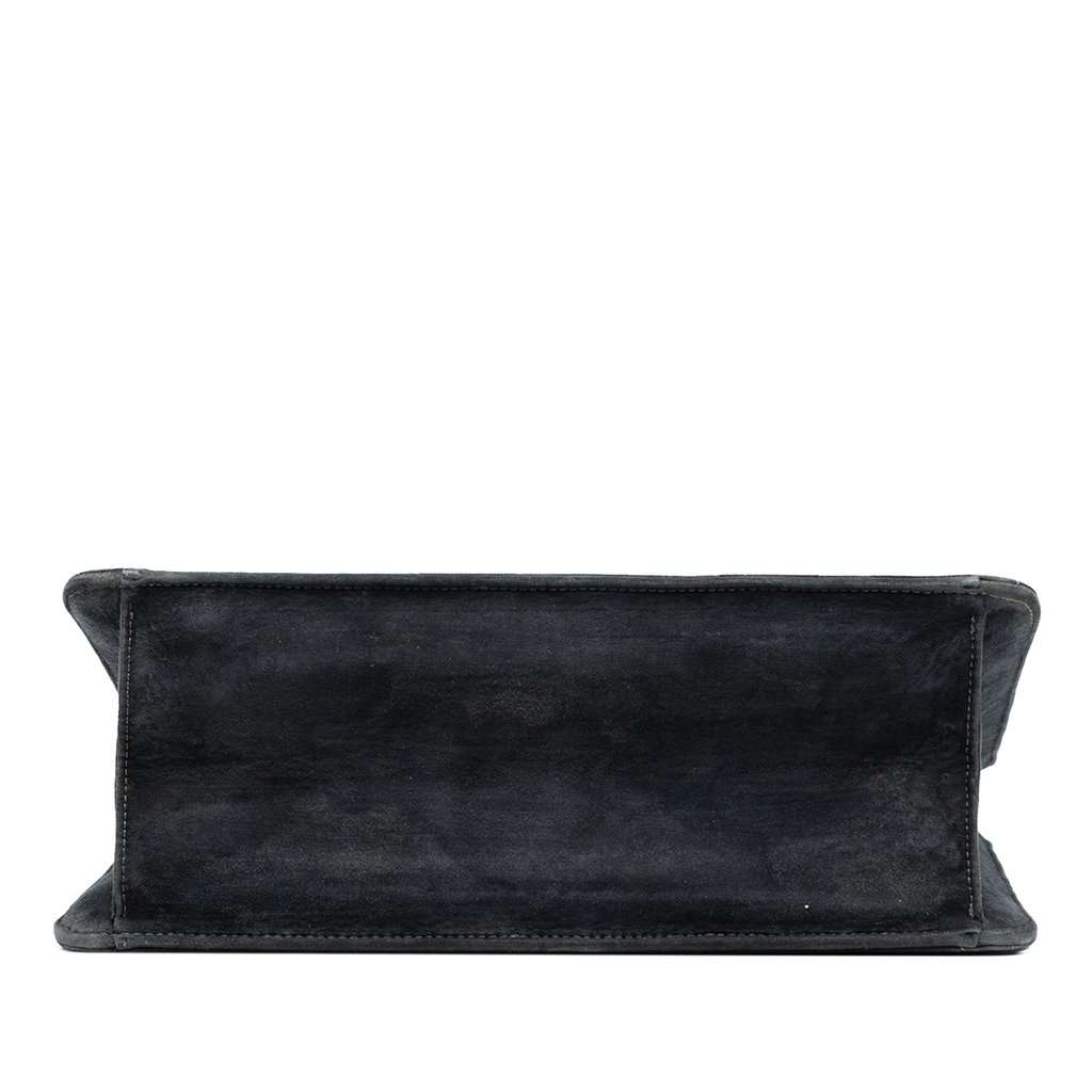 Chanel Quilted Suede Handbag Other Leather Very good condition - Inside View