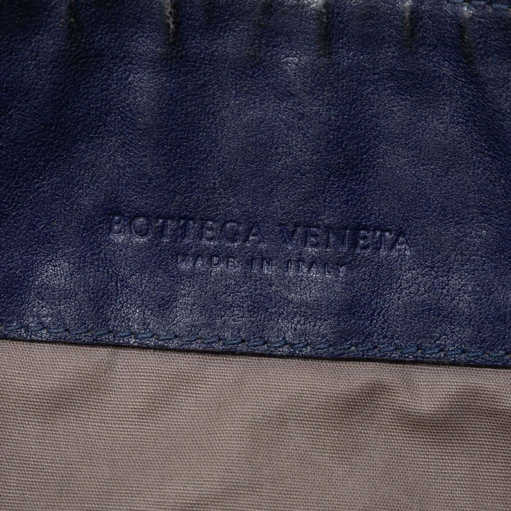 Bottega Veneta Nappa Intrecciato Crossbody Blue Leather Very good - Box View