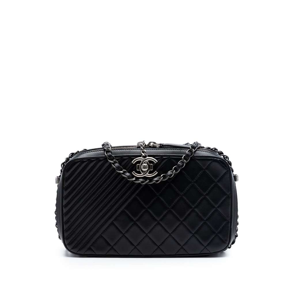 Chanel Medium Quilted Lambskin Coco Boy Camera Bag Black Leather Very good - Front View