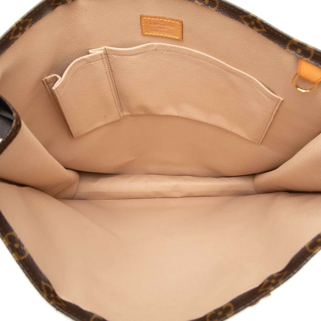 Louis Vuitton Monogram Sac Plat Brown Very good condition - Model View