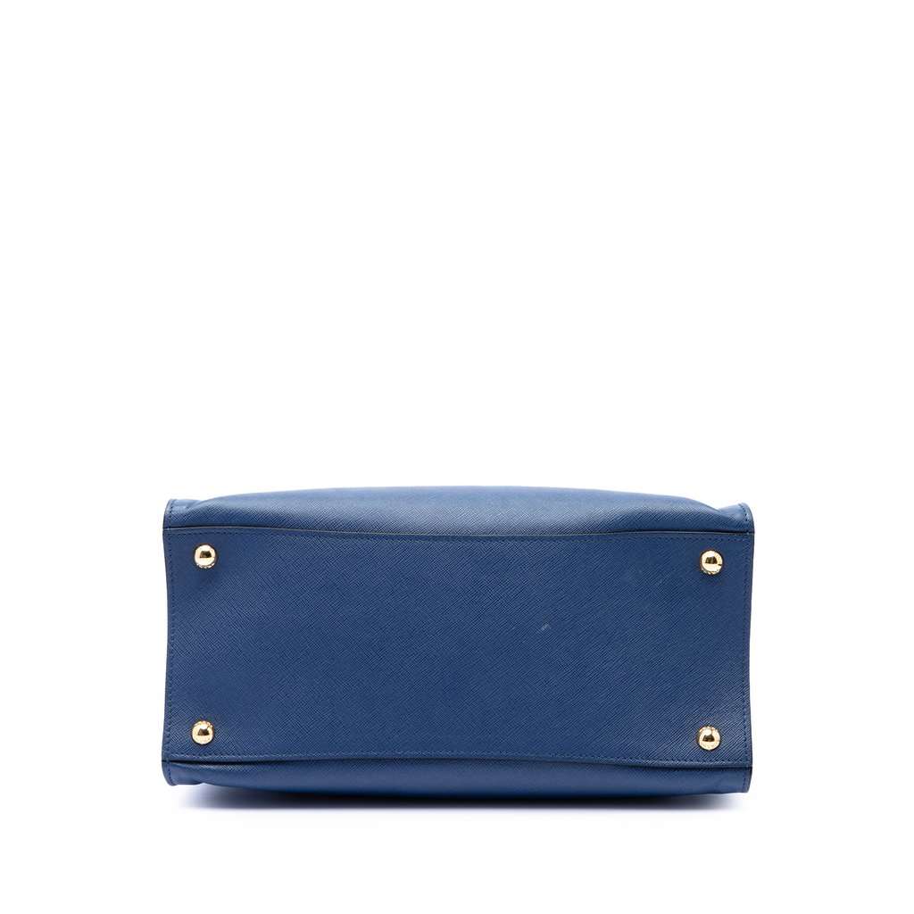 Prada Saffiano Soft Triple Pocket Tote Blue Leather Very good condition - Inside View