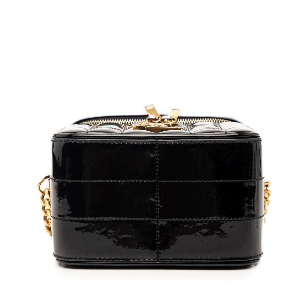 Saint Laurent Matelasse Patent Monogram Vicky Vanity Bag Black Leather Very good condition - Inside View