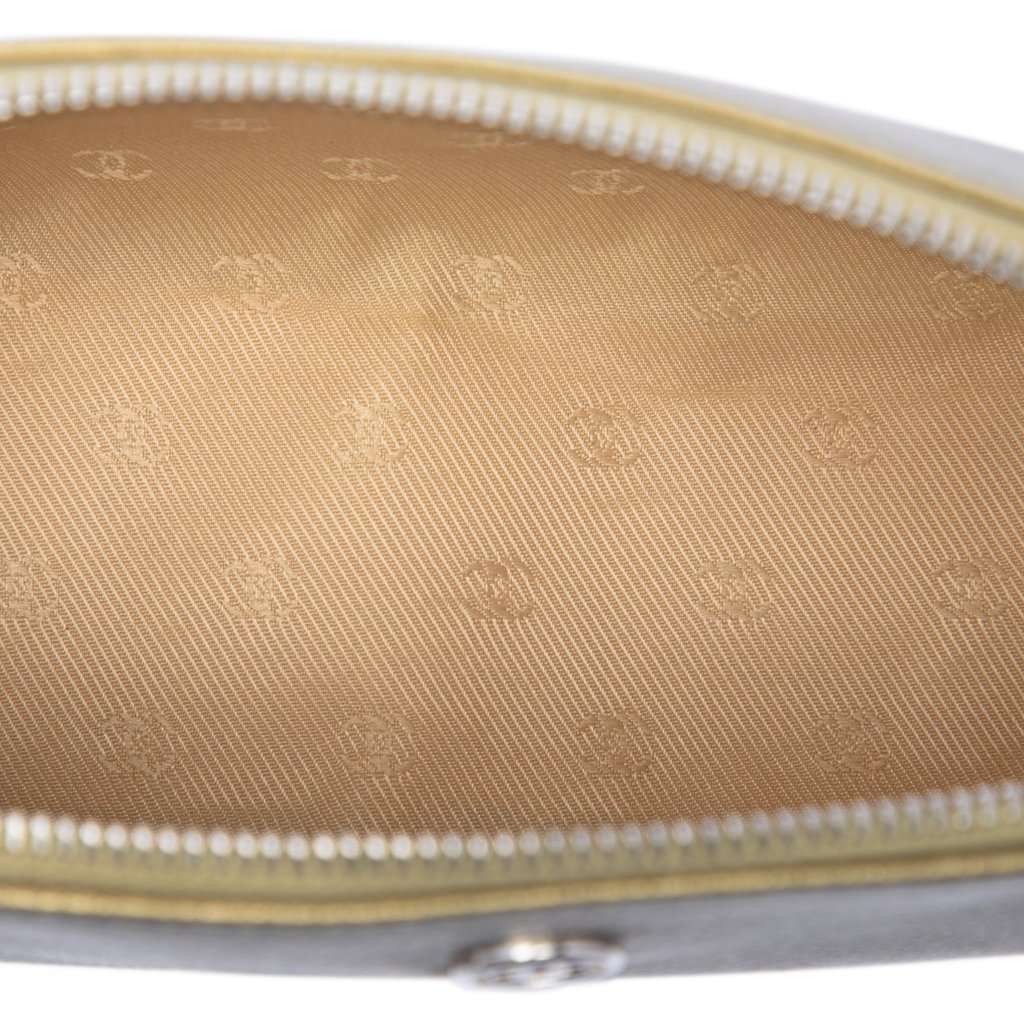 Chanel CC Metallic Calfskin Cosmetic Pouch Gold Leather Very good - Model View