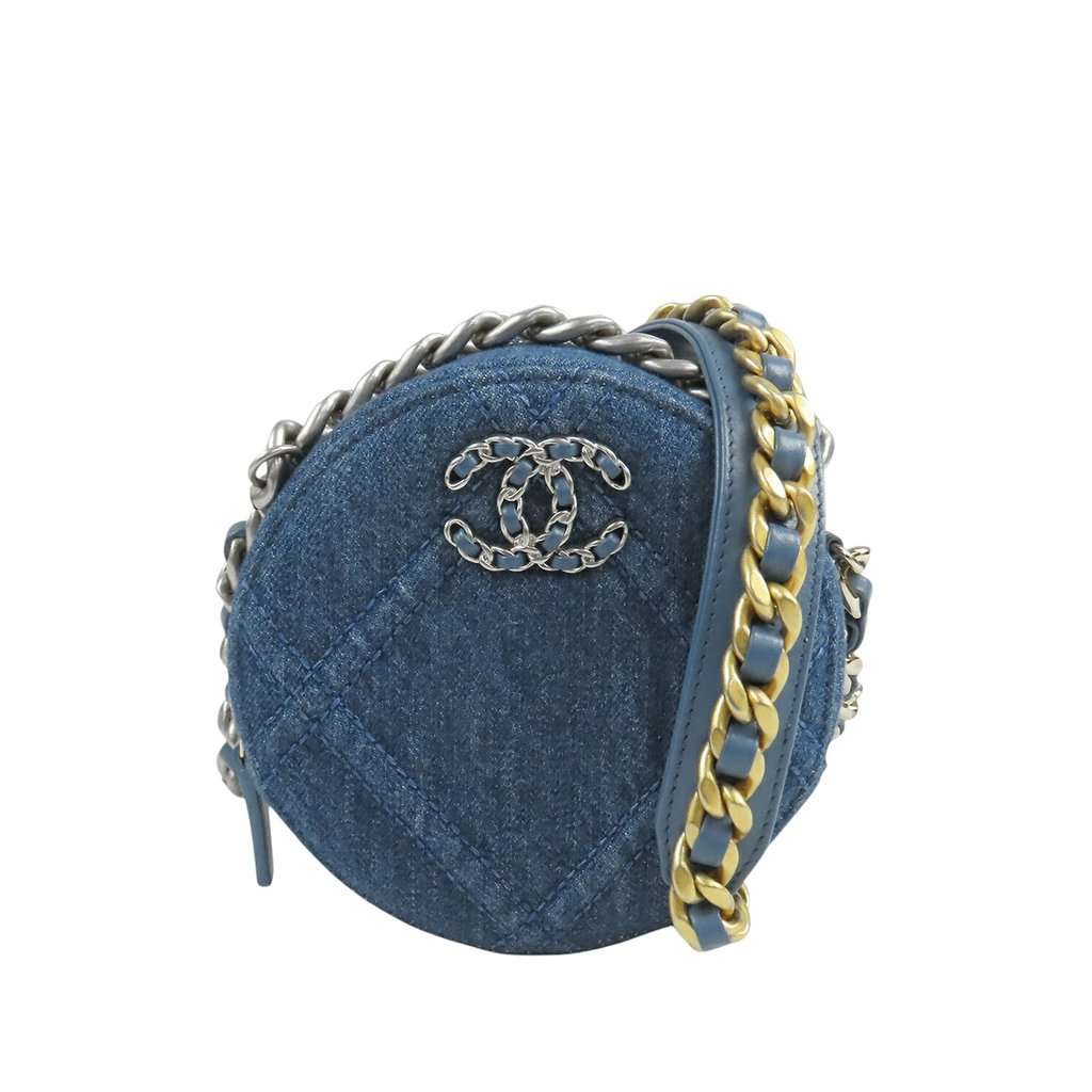 Chanel Denim 19 Round Clutch with Chain Blue Very good condition - Front View