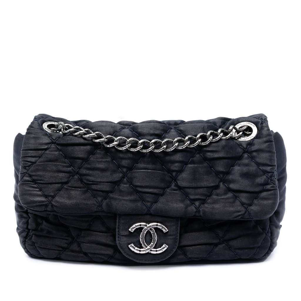 Chanel Medium CC Quilted Satin Single Flap Black Very good condition - Front View