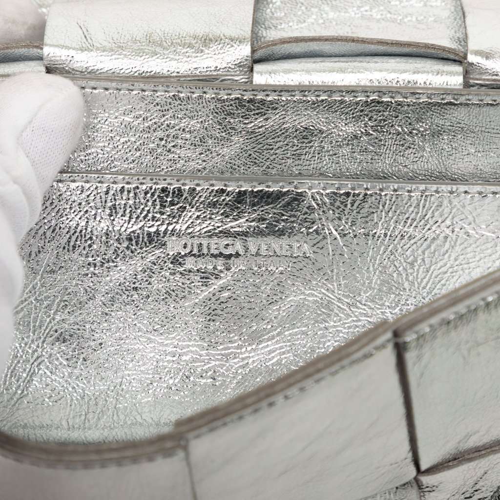 Bottega Veneta Mini Paper Calfskin Intrecciato Cassette Belt Bag Silver Leather Very good - Box View