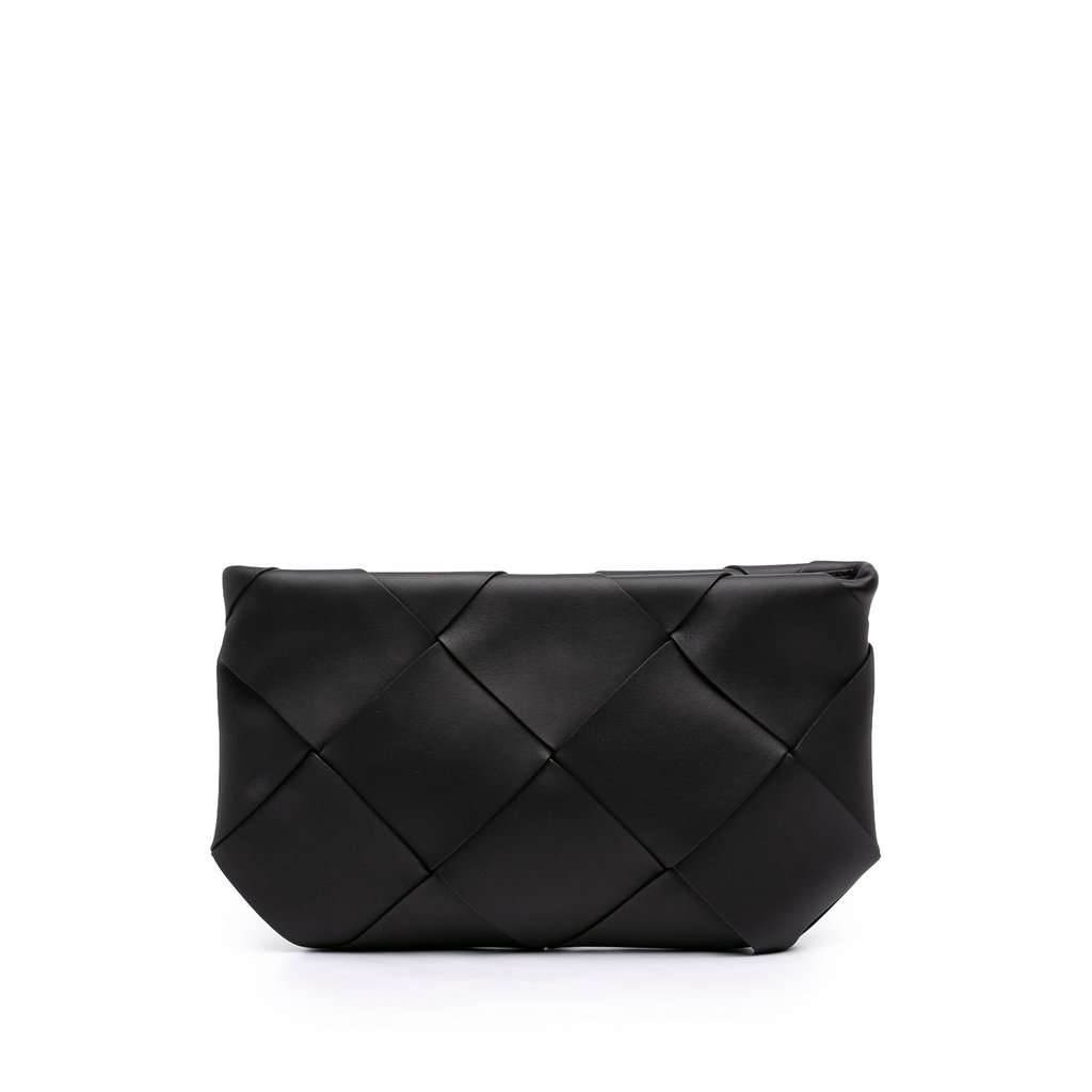 Bottega Veneta Maxi Intrecciato Leather Clutch Black Leather Very good condition - Front View