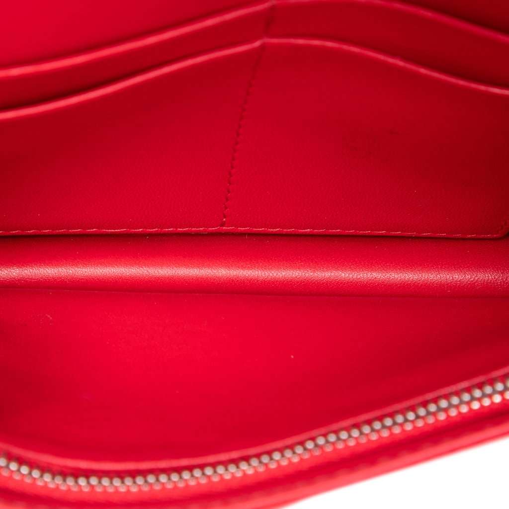 Dior Grained Calfskin Diorama Wallet on Chain Red Leather Very good - Model View