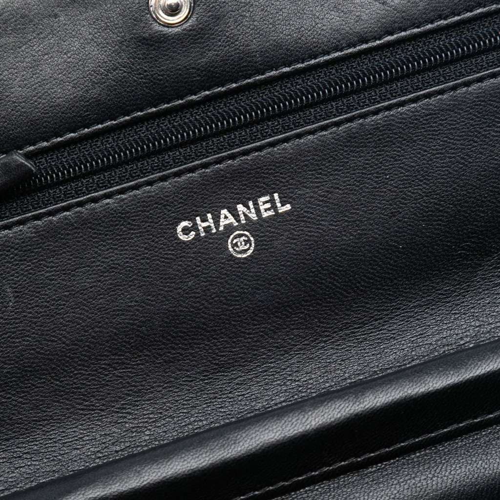 Chanel CC Quilted Crinkled Patent Wallet On Chain Black Leather Very good - Box View