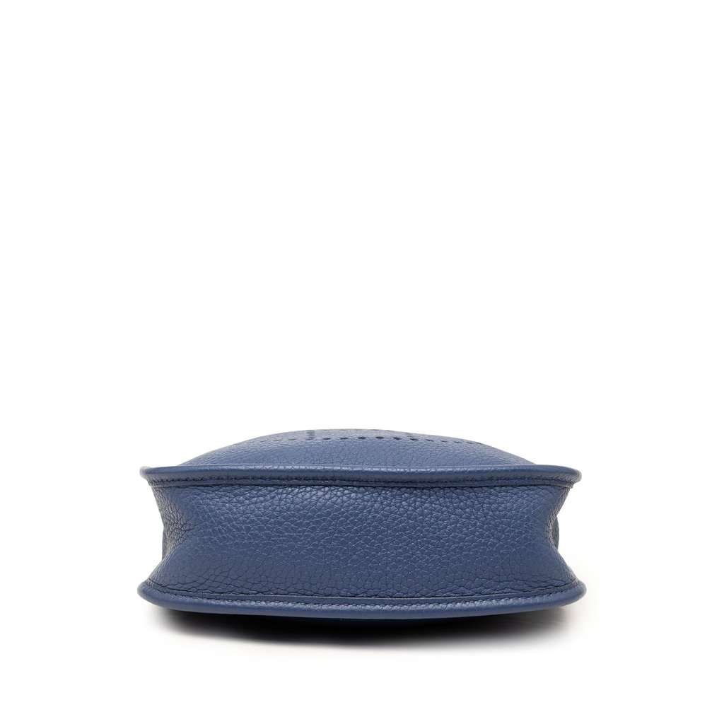 Hermès Clemence Evelyne 16 Amazone Blue Leather Very good condition - Inside View