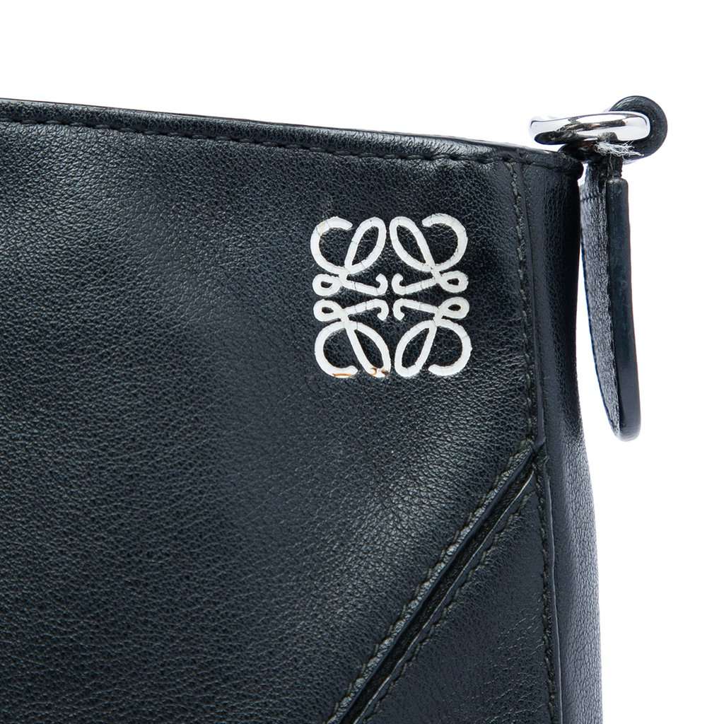 LOEWE Leather Puzzle Pochette Black Leather Very good - Box View