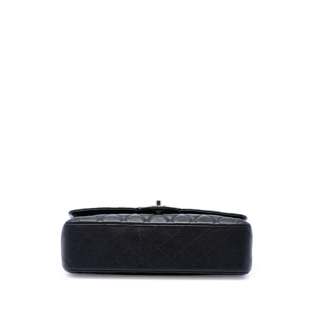 Chanel Medium Classic Caviar Double Flap Black Leather Very good - Inside View