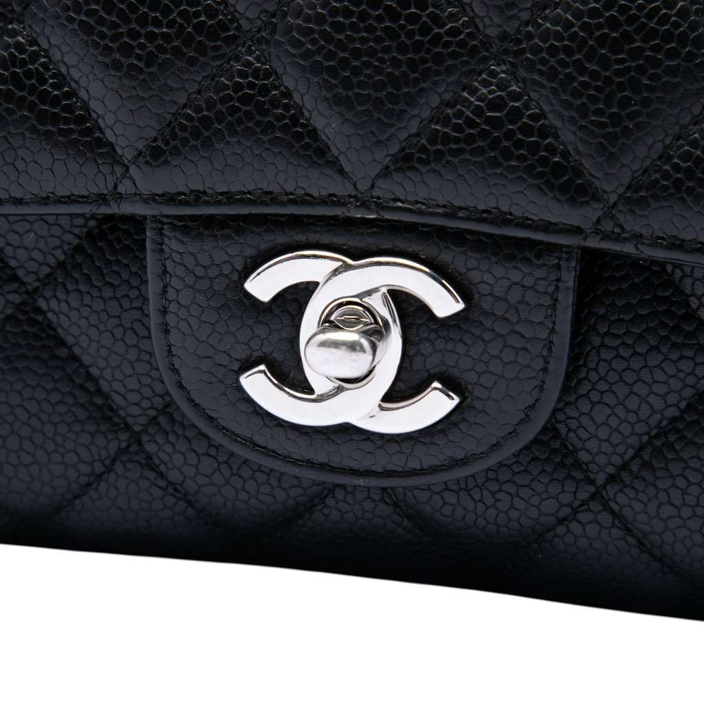 Chanel Medium Classic Caviar Double Flap Black Leather Very good - Box View