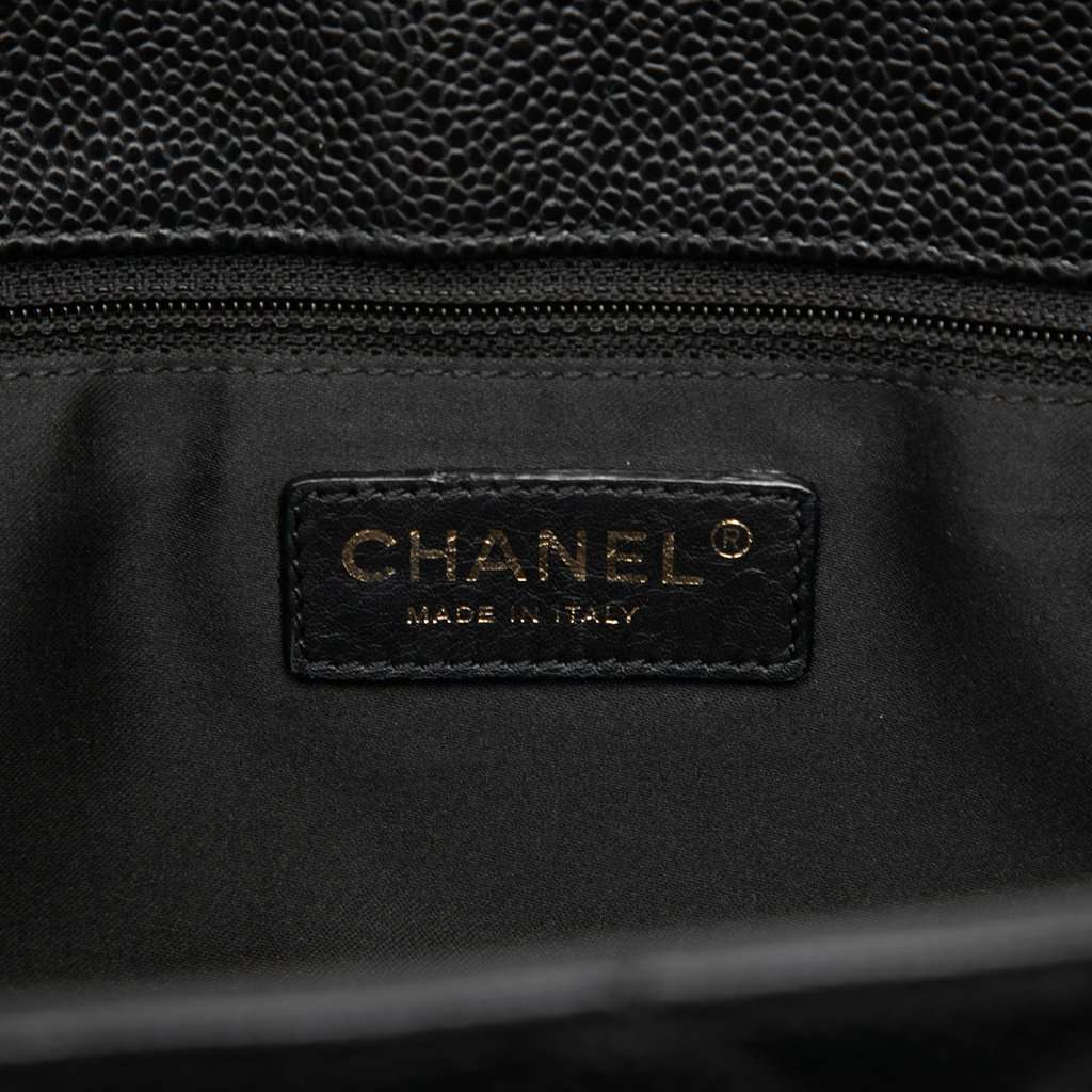 Chanel Caviar Grand Shopping Tote Black Leather Very good condition - Box View