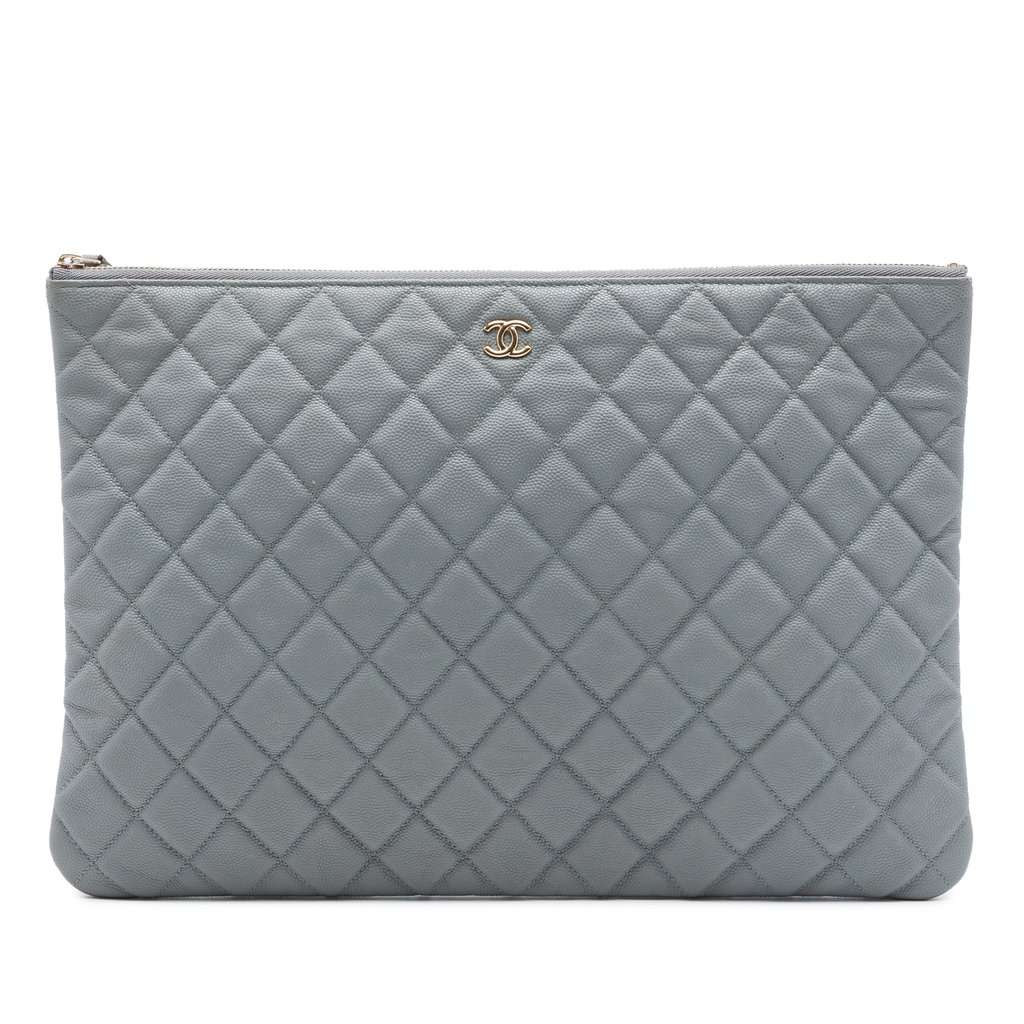 Chanel Large Quilted Caviar O Case Clutch MultiColor Leather Very good - Front View