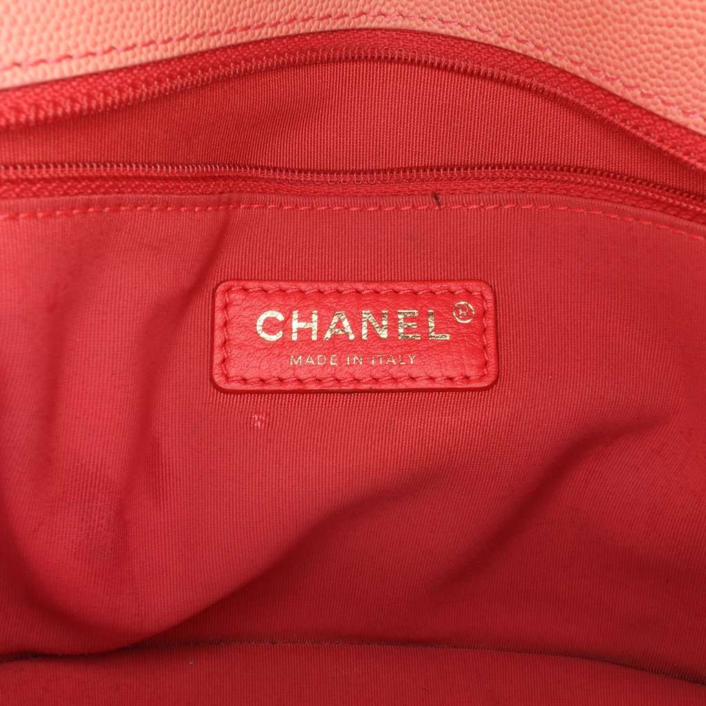 Chanel Medium Quilted Caviar Sunset On The Sea Flap Pink Leather Very good - Box View