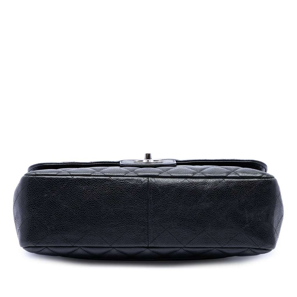 Chanel Jumbo Classic Caviar Single Flap Black Leather Very good - Inside View
