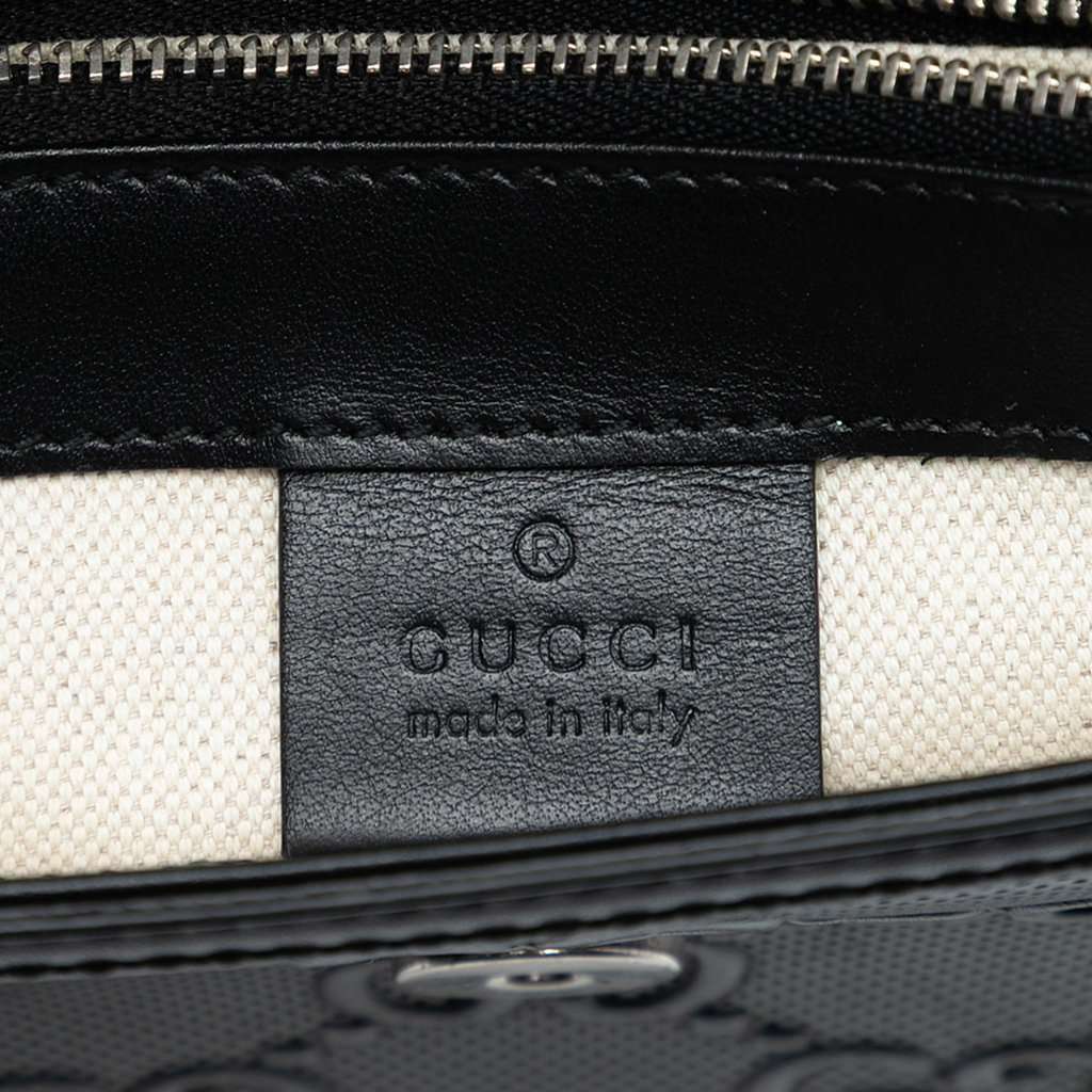 Gucci GG Embossed Leather Flap Crossbody Black Leather Very good condition - Box View