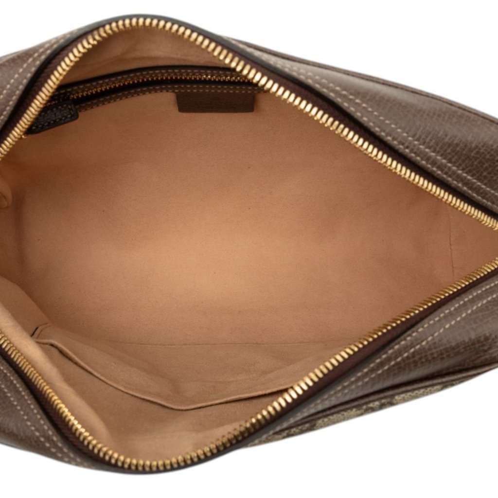Gucci GG Supreme Ophidia Crossbody Beige Very good - Model View